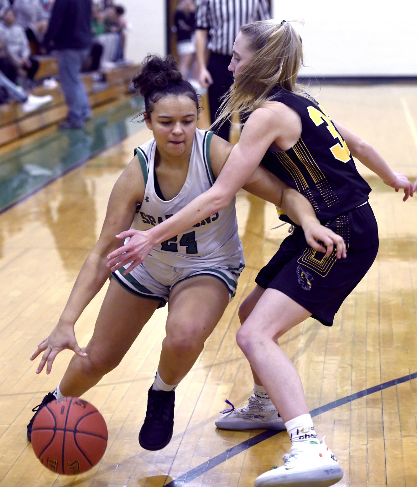 West Monona defeats Hinton